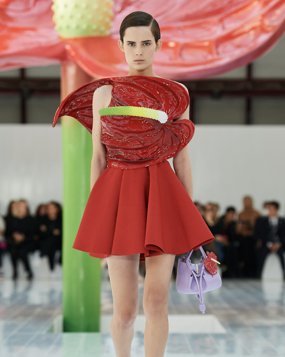 Lowe flower fashion